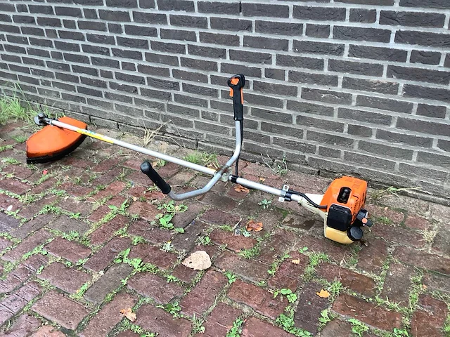 Stihl fs 80 bosmaaier - afbeelding 1 van  5
