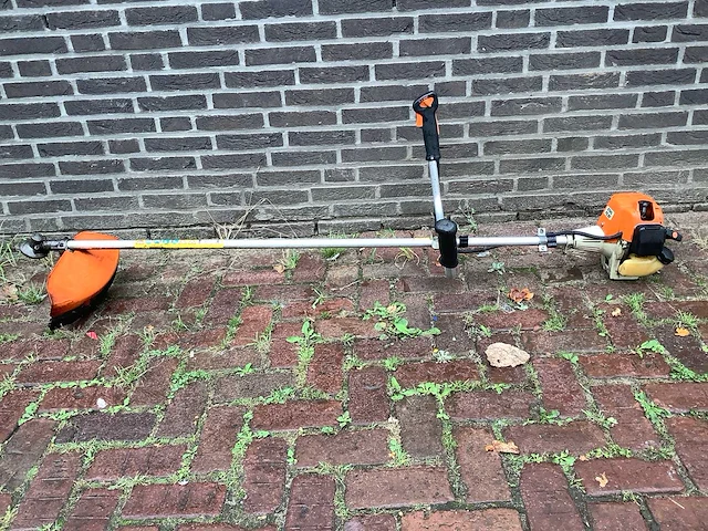 Stihl fs 80 bosmaaier - afbeelding 2 van  5