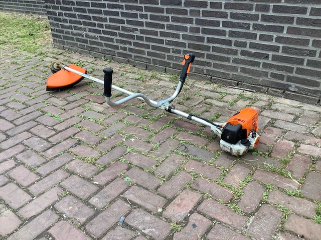 Stihl fs 87 bosmaaier - afbeelding 1 van  5