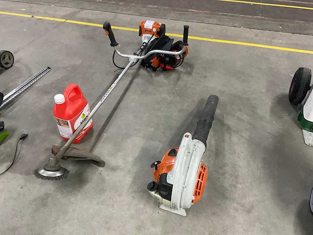 Stihl fs 89 kantenmaaier - afbeelding 1 van  3