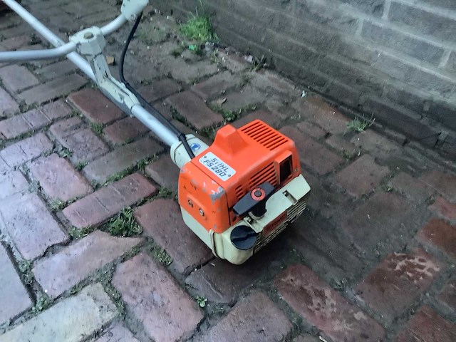 Stihl fs280 bosmaaier - afbeelding 2 van  2