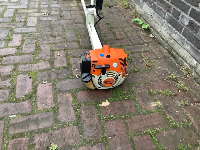 Stihl fs350 bosmaaier - afbeelding 2 van  3