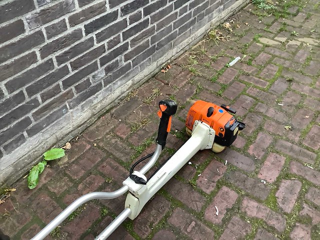Stihl fs350 bosmaaier - afbeelding 3 van  3