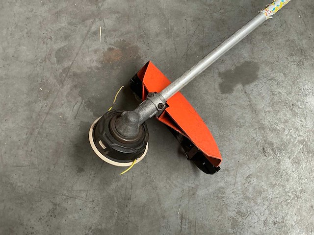 Stihl fs400 bosmaaier - afbeelding 2 van  5