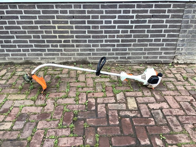 Stihl fs45 bosmaaier - afbeelding 2 van  5