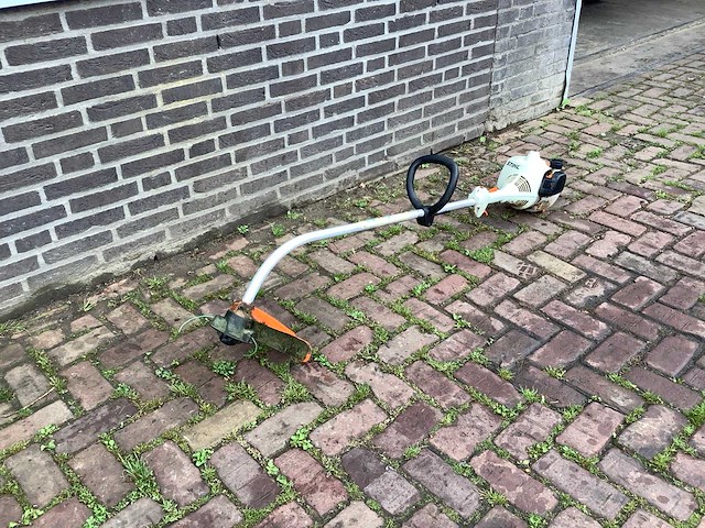 Stihl fs45 bosmaaier - afbeelding 3 van  5