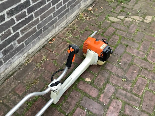 Stihl fs450 bosmaaier - afbeelding 4 van  4