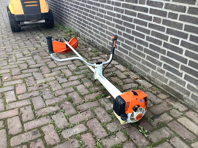 Stihl fs450 bosmaaier - afbeelding 1 van  4