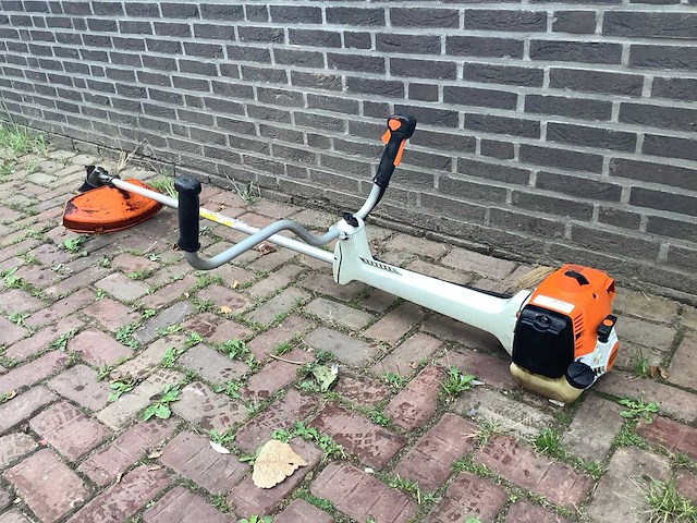 Stihl fs450 bosmaaier - afbeelding 1 van  5
