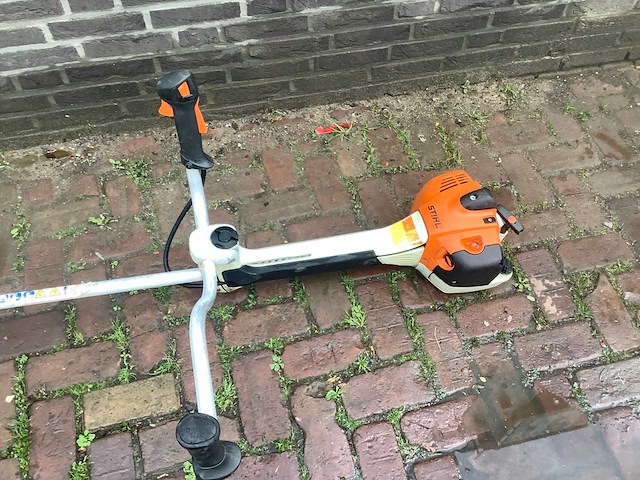 Stihl fs490 bosmaaier - afbeelding 3 van  4