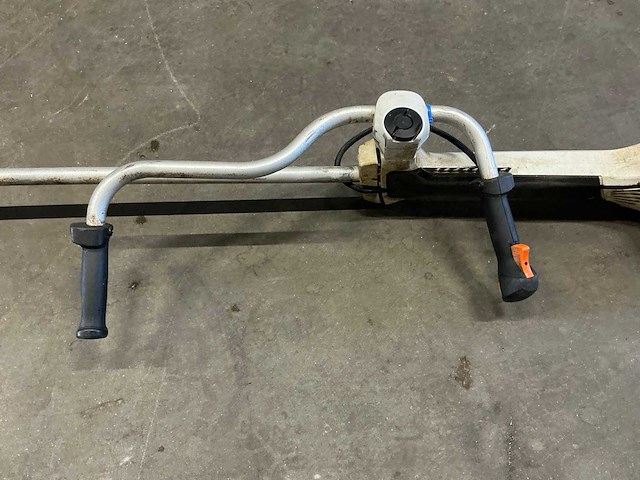 Stihl fs490c bosmaaier - afbeelding 3 van  5
