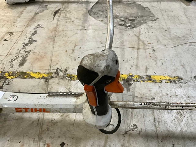 Stihl fs491 bosmaaier - afbeelding 3 van  4