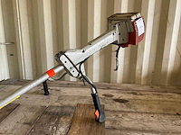 Stihl fs550 bosmaaier - afbeelding 2 van  2