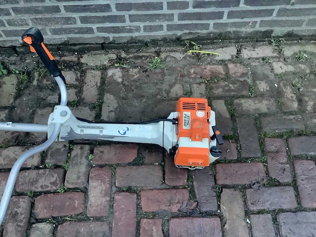 Stihl fs550 bosmaaier - afbeelding 3 van  5