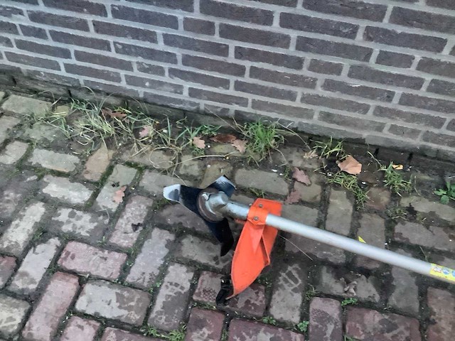 Stihl fs550 bosmaaier - afbeelding 4 van  5