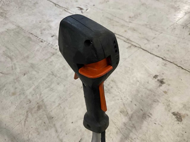 Stihl fsa130 bosmaaier - afbeelding 6 van  7