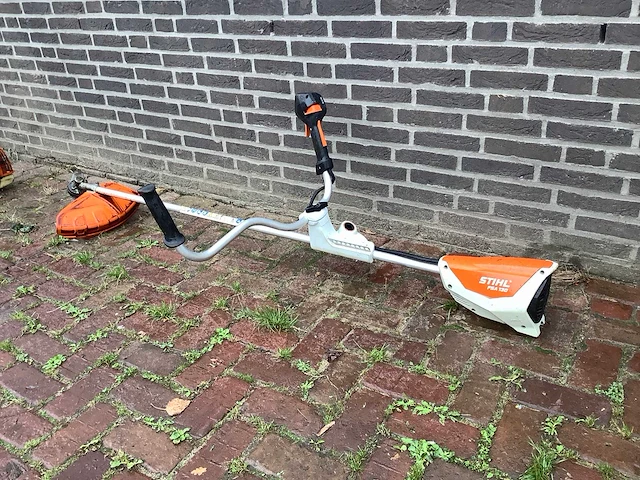 Stihl fsa130 bosmaaier - afbeelding 1 van  5