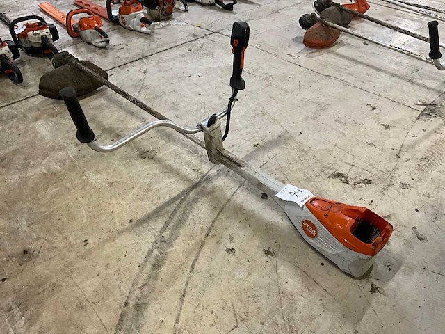 Stihl fsa135 bosmaaier - afbeelding 2 van  6