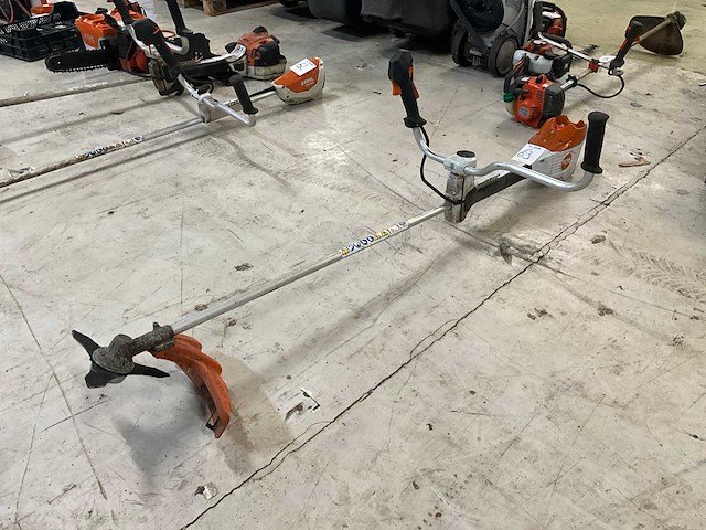 Stihl fsa200 bosmaaier - afbeelding 1 van  8