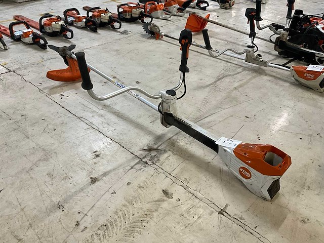 Stihl fsa200 bosmaaier - afbeelding 2 van  8