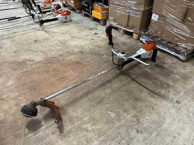 Stihl fsa200 bosmaaier - afbeelding 1 van  5