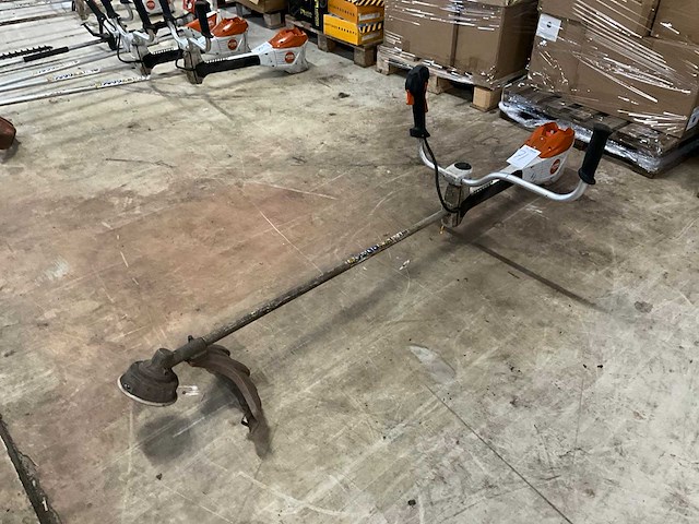 Stihl fsa200 bosmaaier - afbeelding 1 van  7