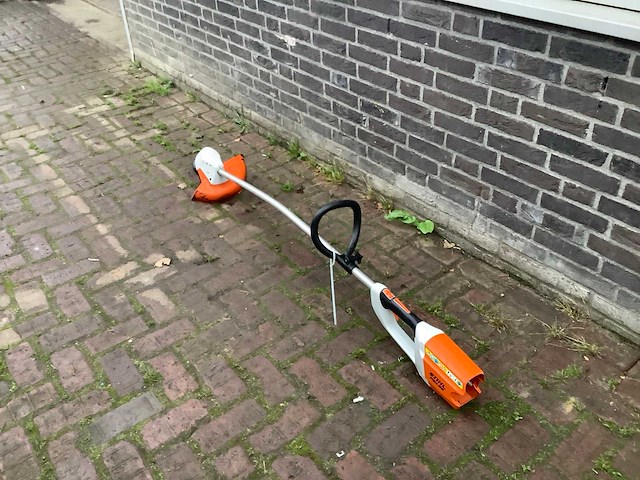 Stihl fsa85 bosmaaier - afbeelding 2 van  3