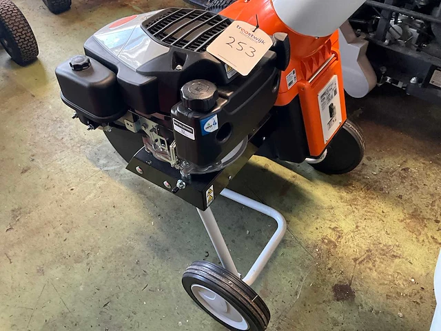 Stihl gh 370s benzine tuinhakselaar - afbeelding 6 van  7