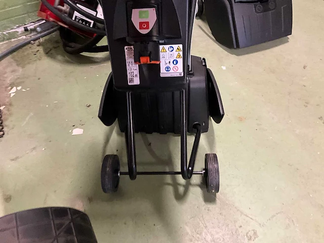 Stihl ghe 105 elektrische tuinhakselaar - afbeelding 4 van  7