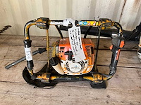Stihl grondboor motor - afbeelding 1 van  2