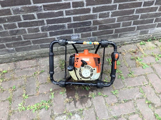 Stihl grondboor - afbeelding 2 van  4