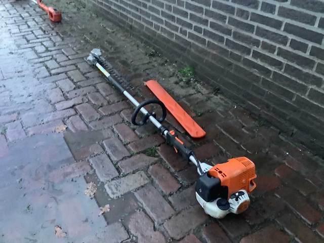 Stihl hl100 stokheggeschaar - afbeelding 1 van  4