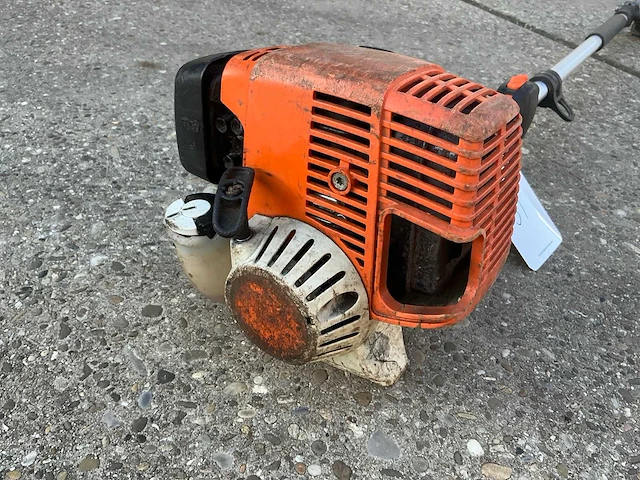 Stihl hl100k telescopische heggenschaar - afbeelding 3 van  6