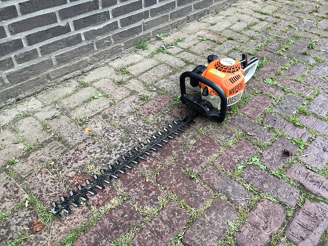 Stihl hs 45 heggenschaar - afbeelding 3 van  5