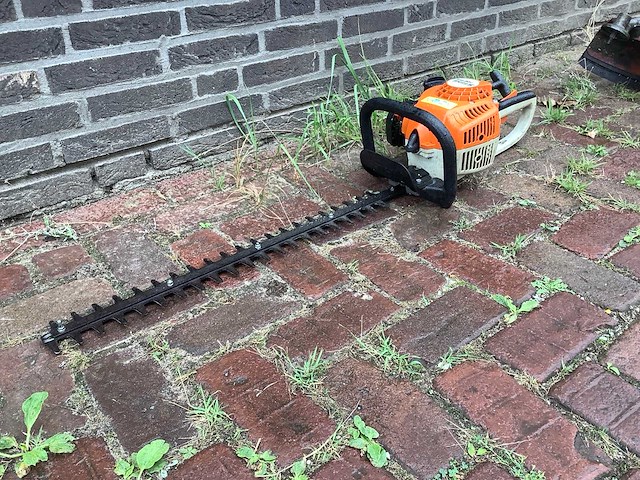 Stihl hs 45 heggenschaar - afbeelding 3 van  5