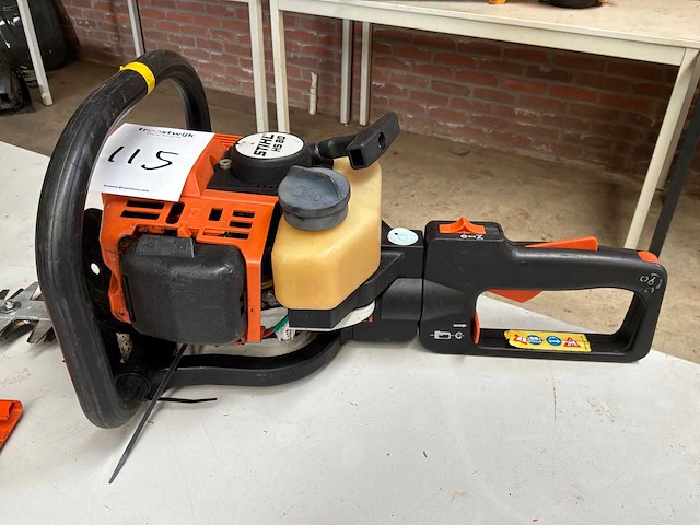 Stihl hs 80 heggenschaar benzine - afbeelding 8 van  8