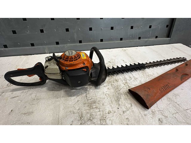 Stihl hs 81 r heggenschaar - afbeelding 2 van  6