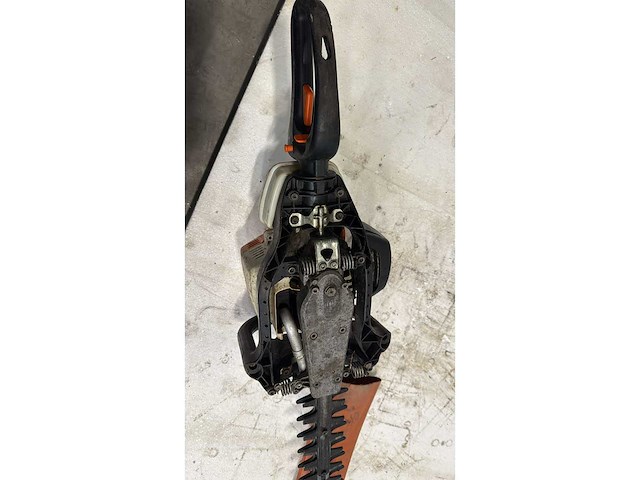 Stihl hs 81 r heggenschaar - afbeelding 5 van  6