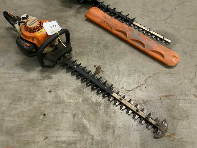 Stihl hs 81 r heggenschaar - afbeelding 2 van  4