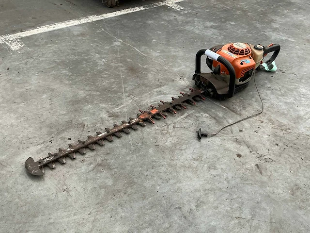 Stihl hs 82 r heggenschaar - afbeelding 1 van  7