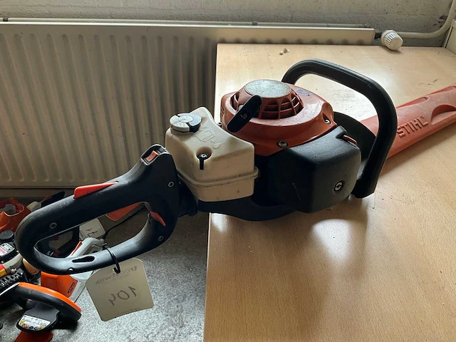 Stihl hs 82r heggenschaar - afbeelding 4 van  5