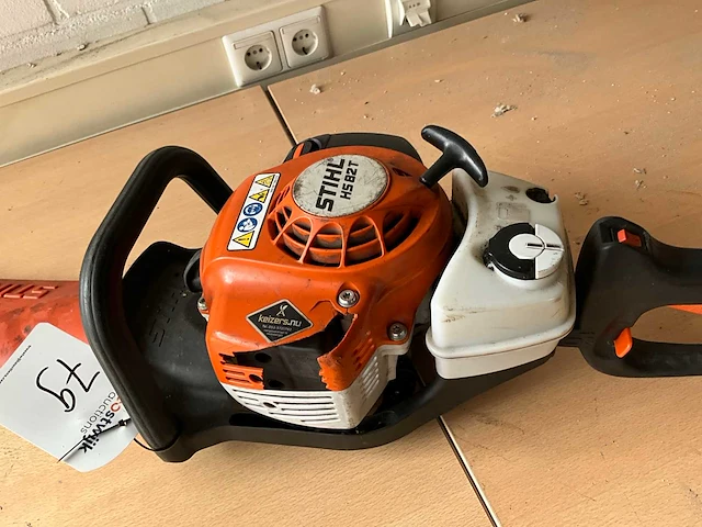 Stihl hs 82t heggenschaar - afbeelding 2 van  6