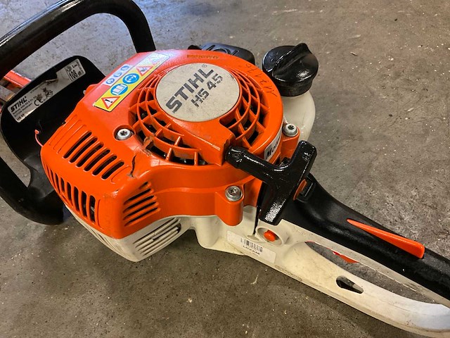 Stihl hs45 heggenschaar - afbeelding 3 van  4