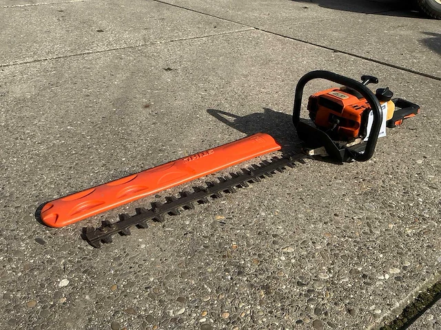 Stihl hs80 heggenschaar - afbeelding 1 van  6