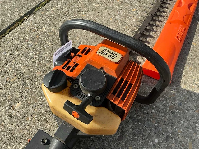 Stihl hs80 heggenschaar - afbeelding 5 van  6