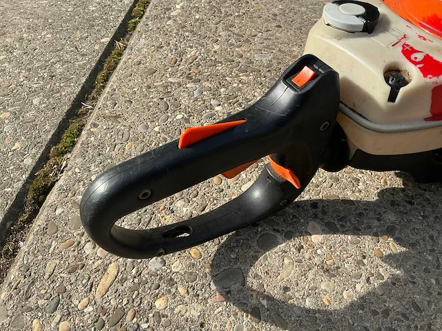 Stihl hs81r heggenschaar - afbeelding 4 van  6
