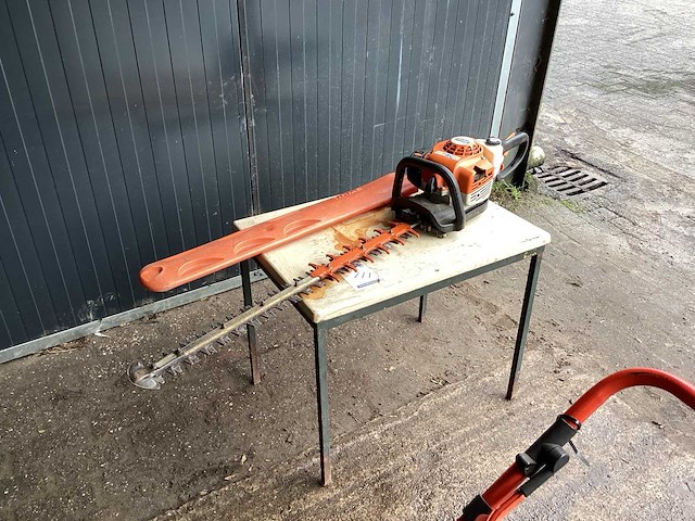 Stihl hs82r-75 heggenschaar - afbeelding 2 van  4