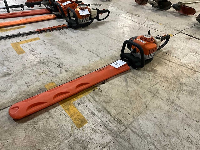 Stihl hs82r heggenschaar - afbeelding 1 van  4