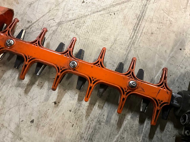 Stihl hs82r heggenschaar - afbeelding 4 van  4