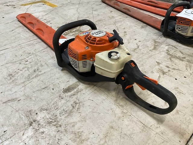 Stihl hs82r heggenschaar - afbeelding 2 van  5